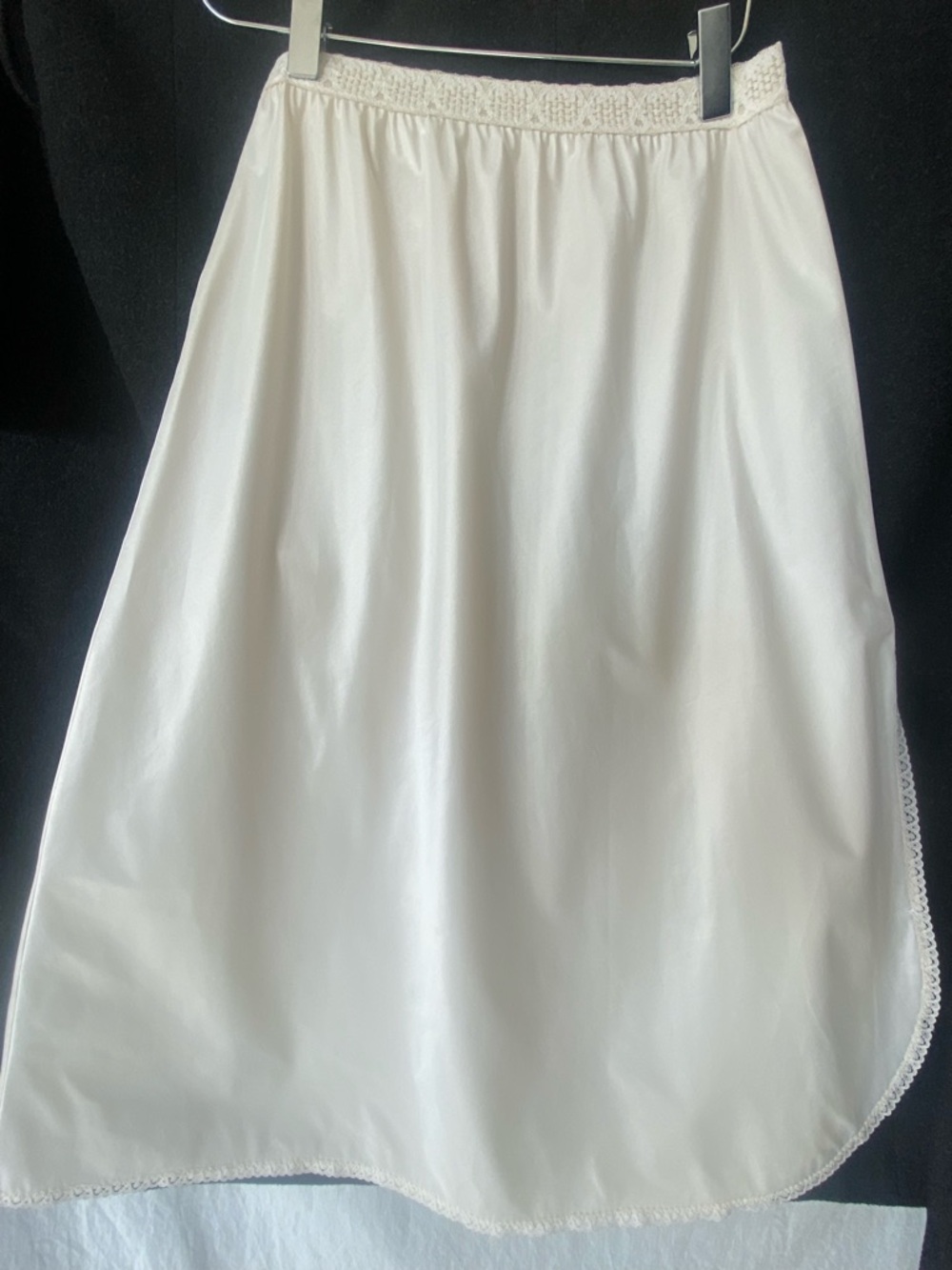 Vintage Nylon Kayser Cream Half Slip S-Tall